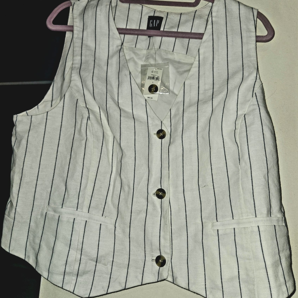 GAP Blue Cream Sleeveless Fitted Blouse